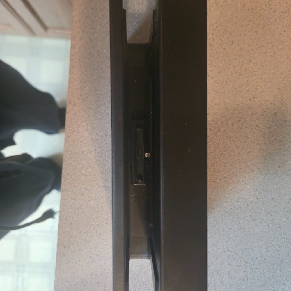 Nintendo Switch - Picture 14 of 16